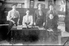 Willingham-school-Mrs-Frances-Cole-on-left-n-staff